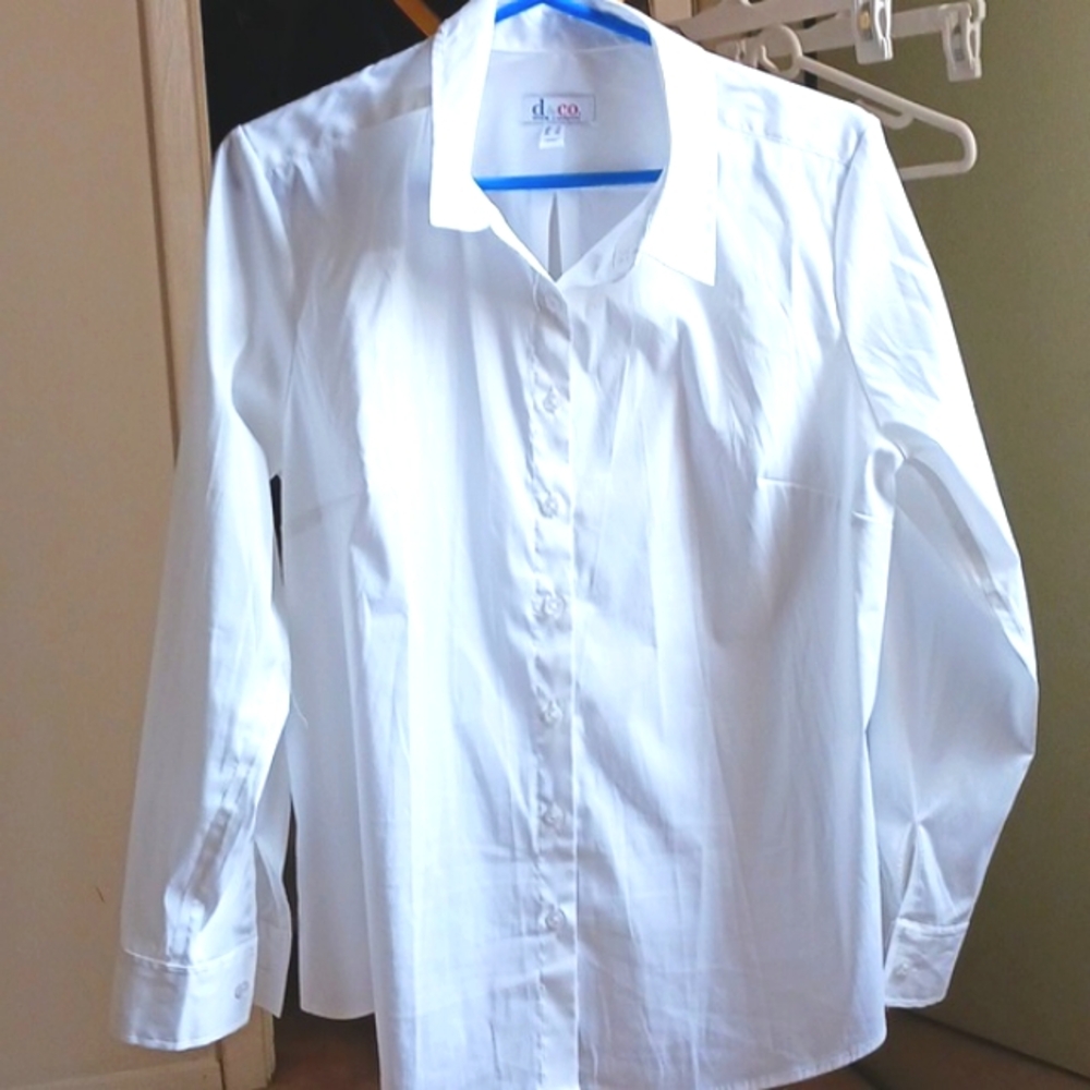 Blouse- Denim & Co./QVC,- sz/Large, white shirt. Button down,NEW (unworn)